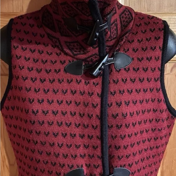 Icelandic Design Wool Blend Vest Womans XS Toggles with Snaps~Tunic Length - Picture 4 of 12